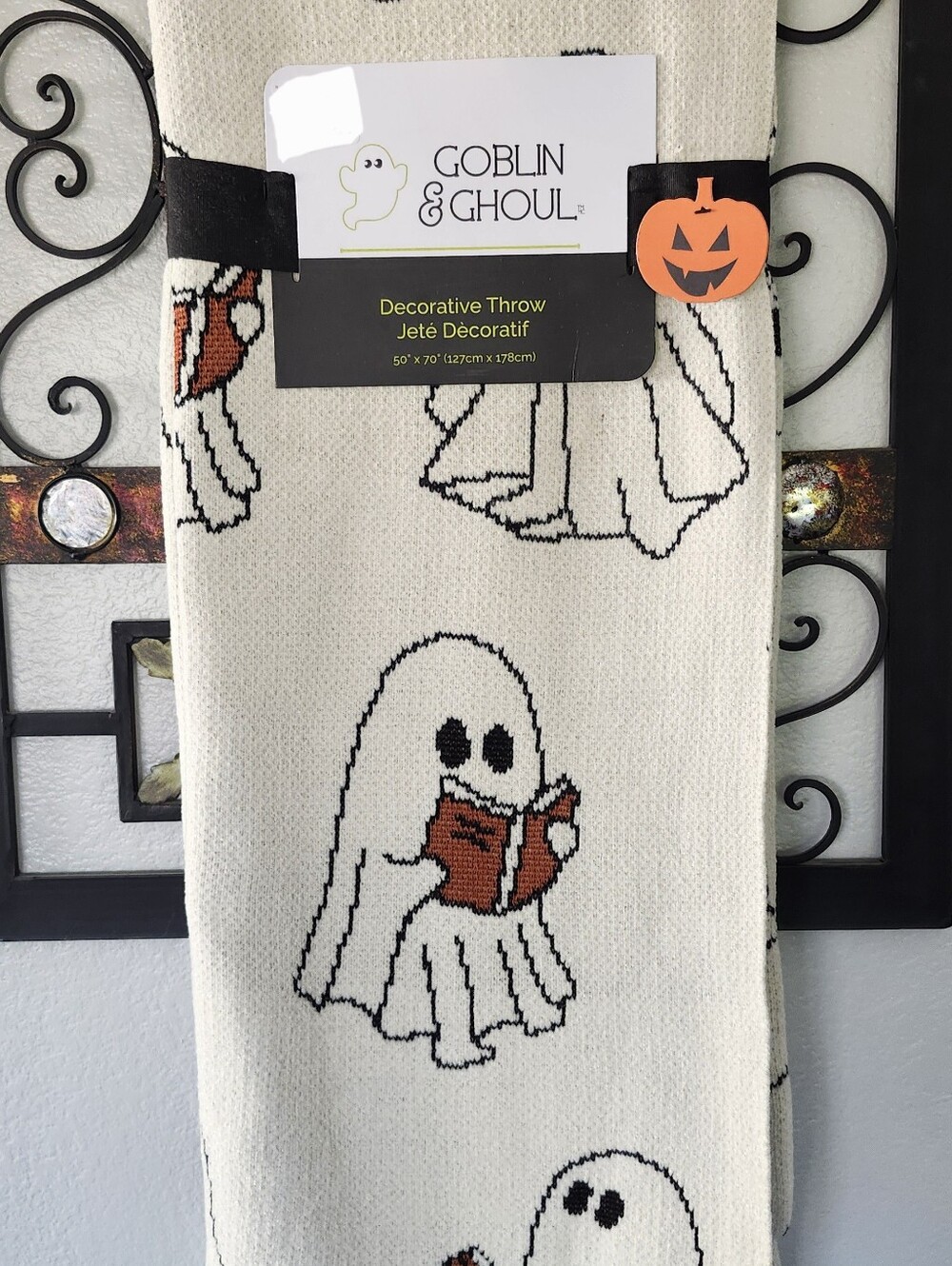 Goblin & Ghoul Halloween Ghost Reading Decorative Throw - Viral Blanket